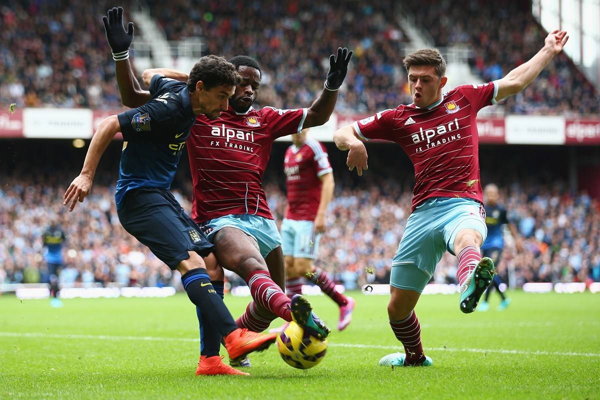 星空体育官方网站-阿贾克斯驰援成功，士气高昂