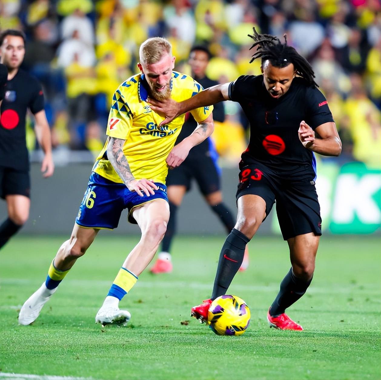 星空体育-里尔取得连胜，继续领跑榜首