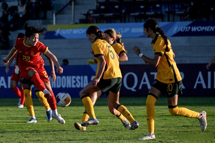 星空体育-印度尼西亚女足队力拒对手，取得胜利